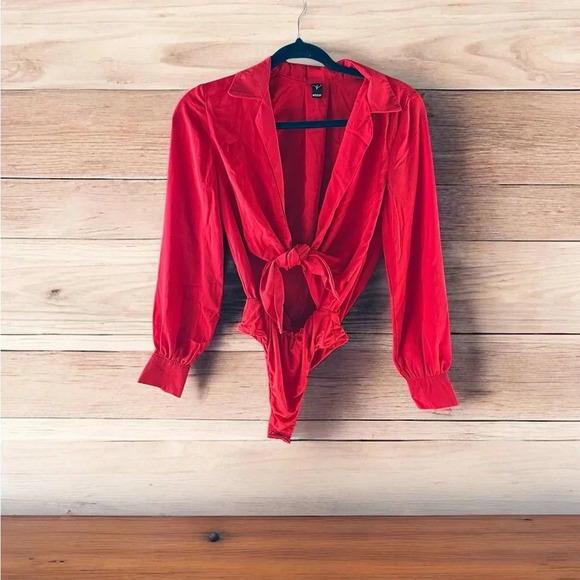 Windsor Tops - Red Long Sleeve Windsor bodysuit (A5)